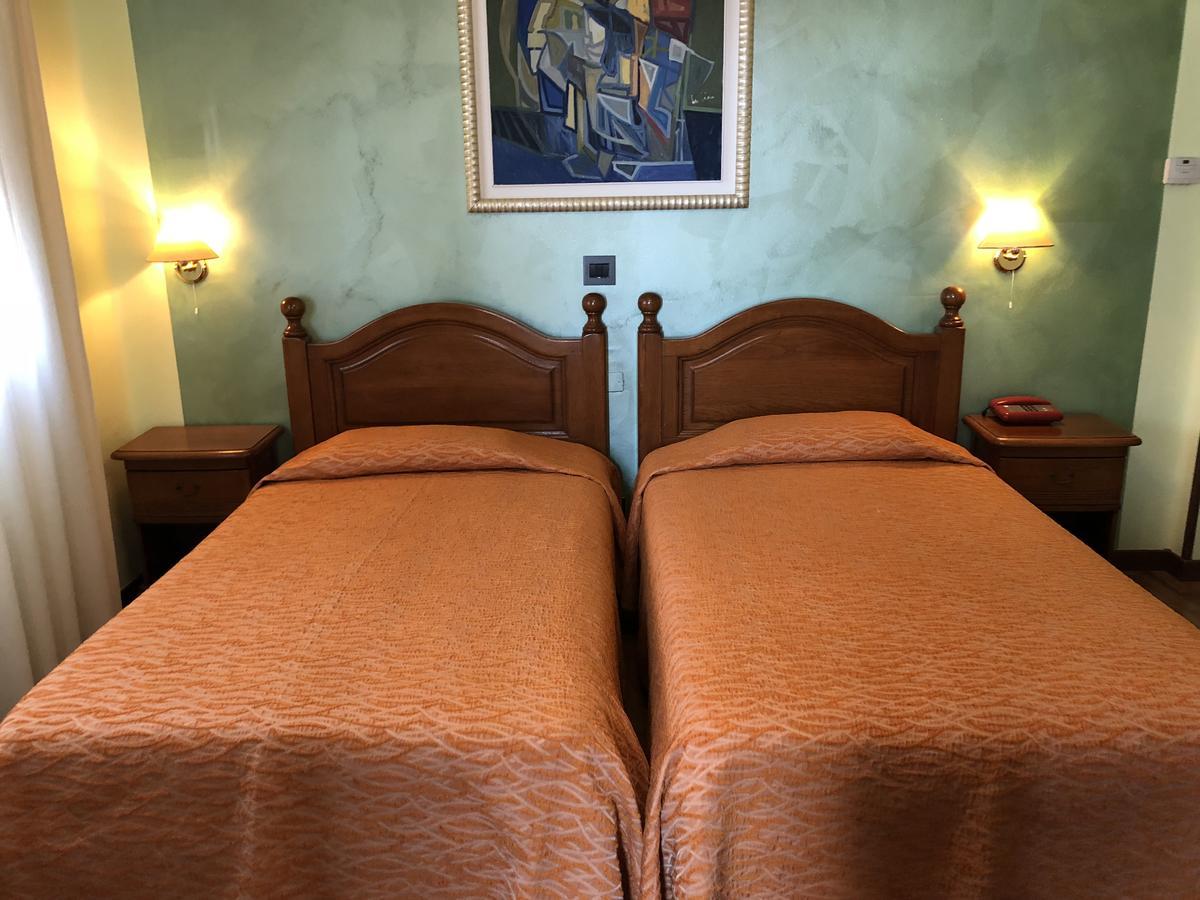 Hotel Victoria Bassano del Grappa Zewnętrze zdjęcie